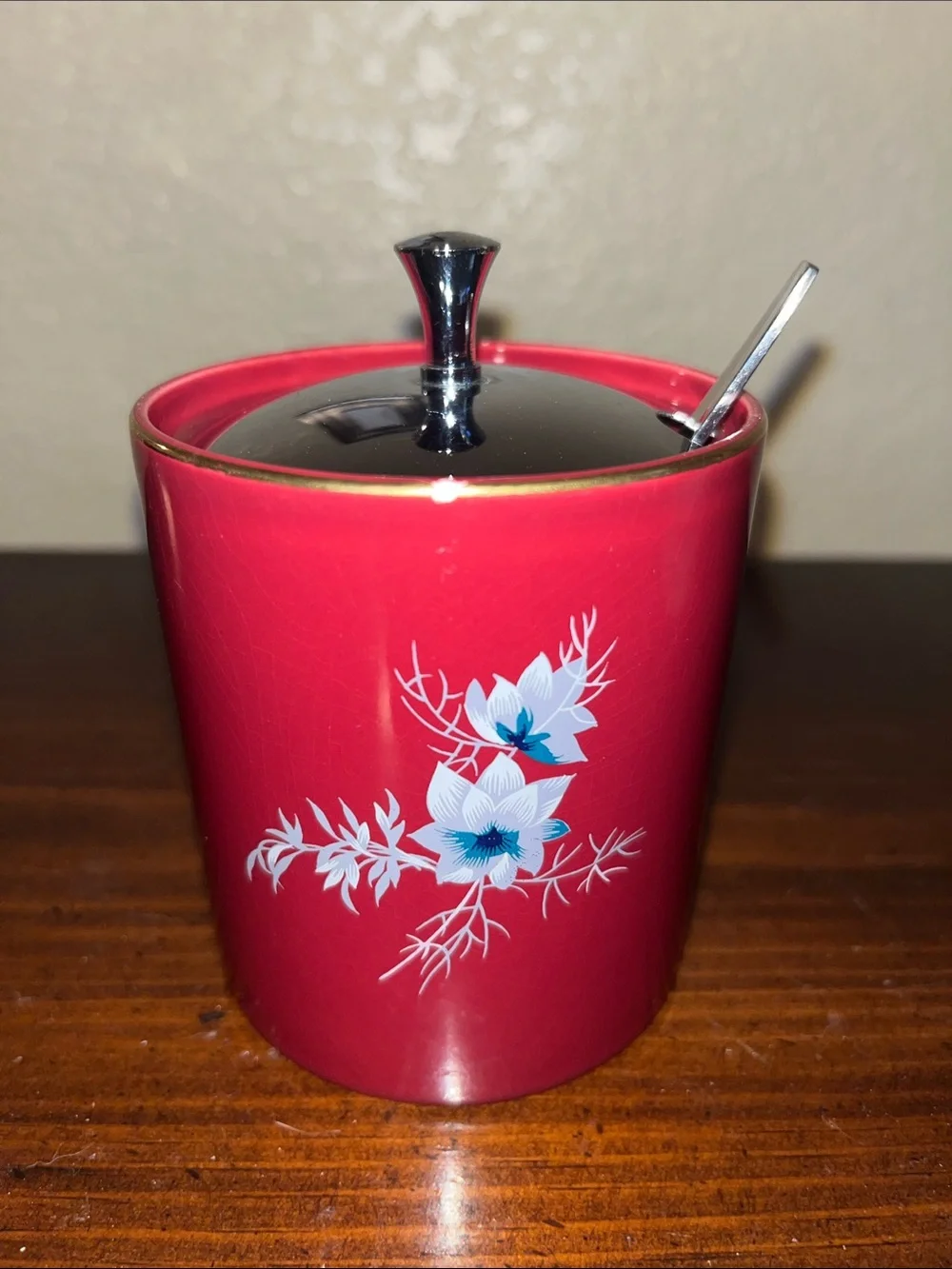 Midwinter London Staffordshire Red Gloss Ceramic Dish with Crown and Spoon